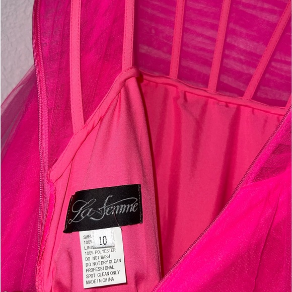 ❌ SALE❌ LA FEMME Exquisite Tulle A-Line Gown 10 - Picture 12 of 13